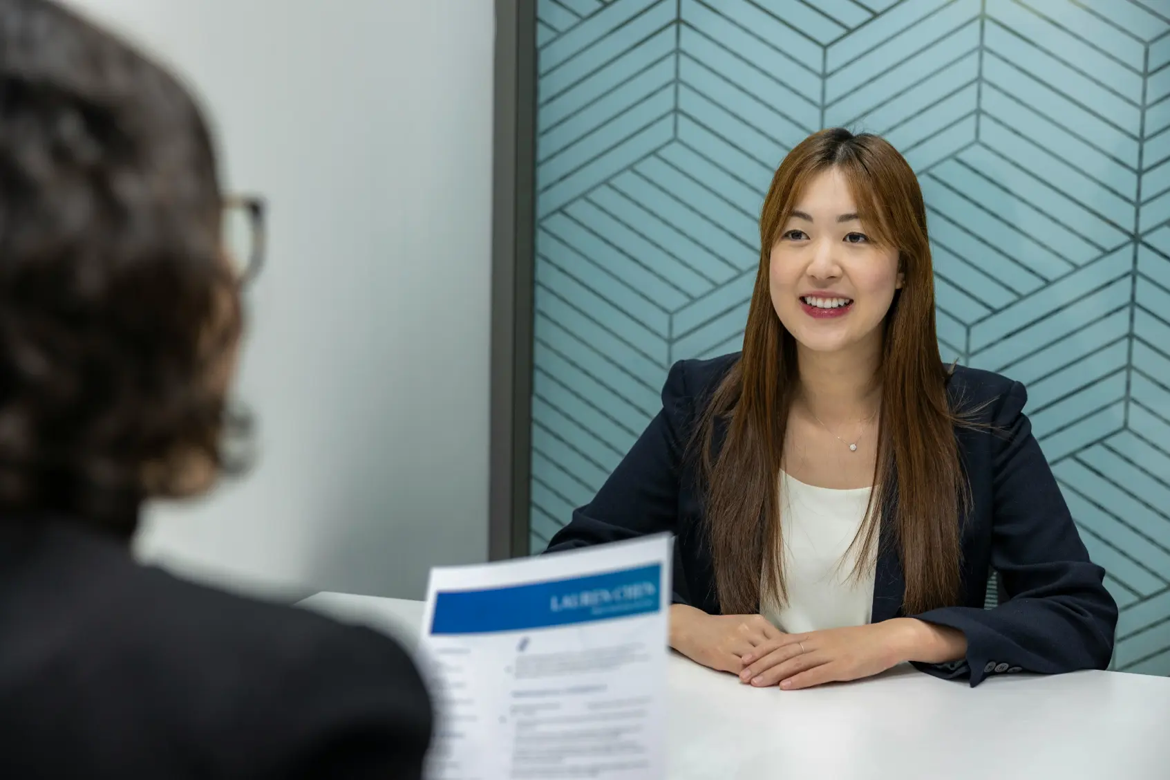 Free insurance resume template to get the job interview.